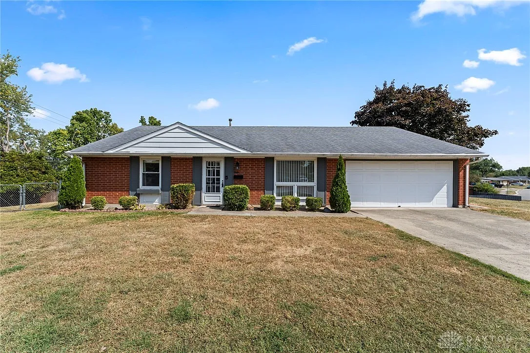 206 Lodestone Dr photo 1