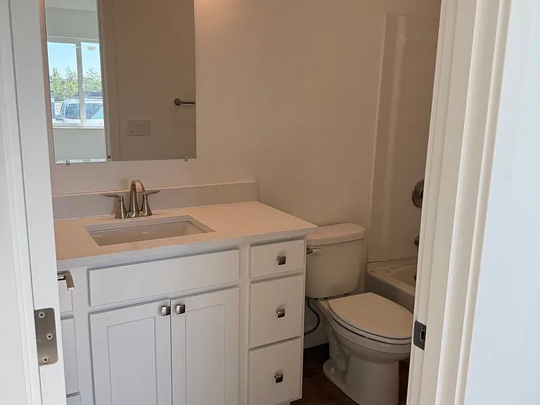 16875 Hanson Dr — Photo 39