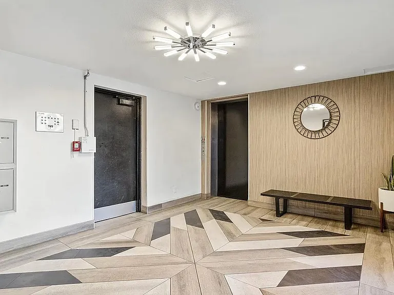 355 S Madison Ave #225 — Photo 10