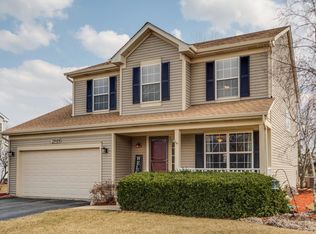 2909 Harrisburg Ct, Lindenhurst, IL 60046