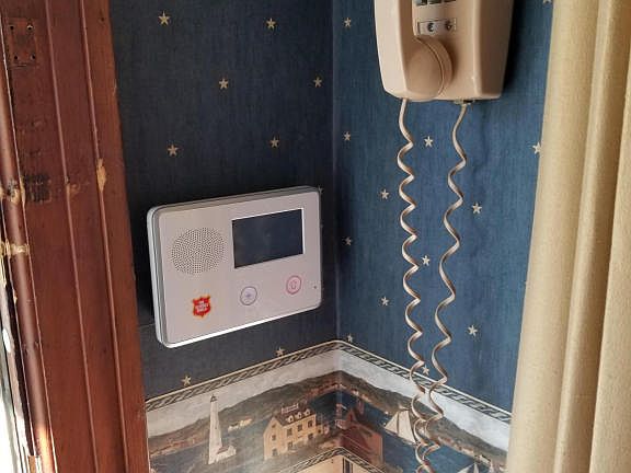 3rd image of 91 Tysen St #1B