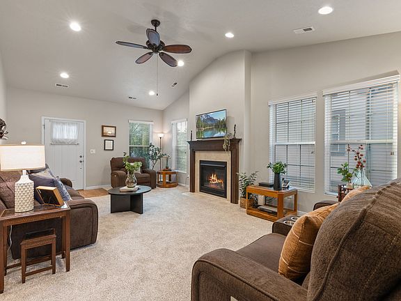 4th image of 11256 S Chicory Ln W