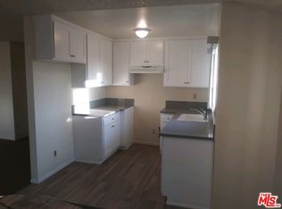 6025 Fishburn Ave #B, Huntington Park, CA 90255