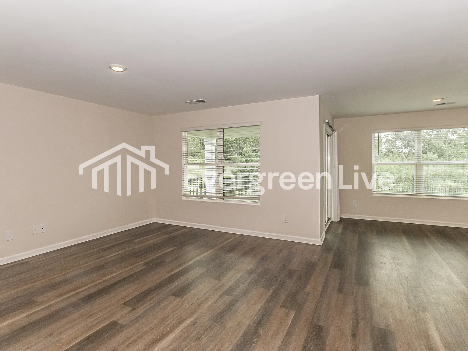 1177 Ridgeford Drive — Photo 4