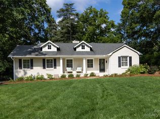 3220 Willow Oak Rd, Charlotte, NC 28209