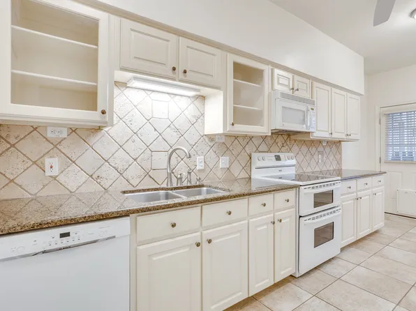4403 Bellaire Dr S APT 123, Fort Worth, TX 76109