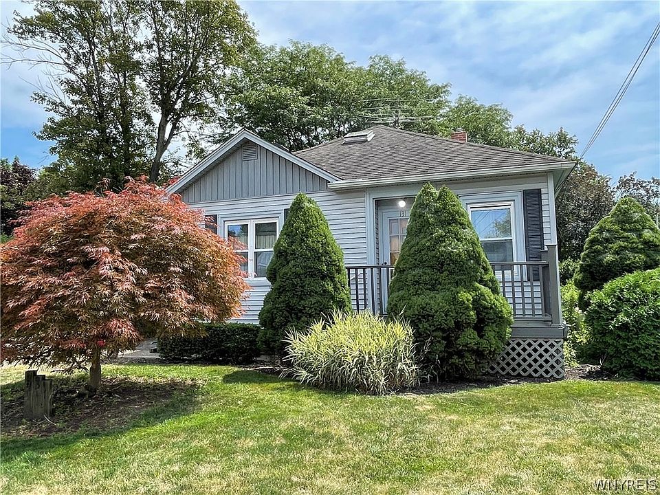 131 Worthy Ave, Medina, NY 14103 Zillow