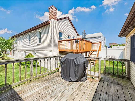 3rd image of 3156 Wissman Ave