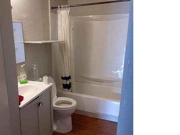 2nd image of 506 S Polaris St