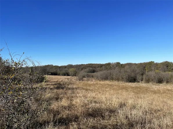 13 Bounds Rd, Gunter, TX 75058