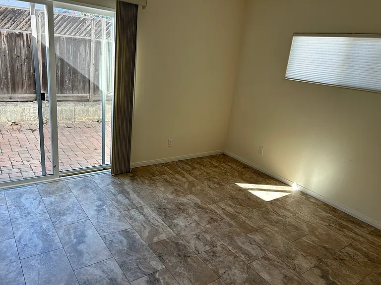 1509 Ximeno Ave — Photo 12