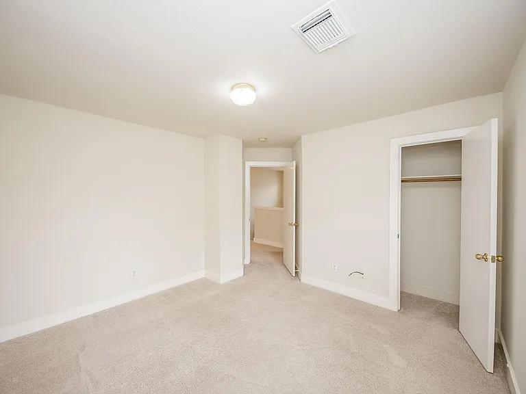 5839 Sonoma Rdg — Photo 20