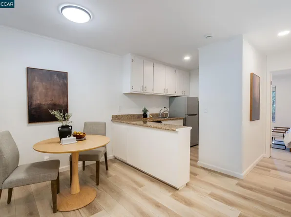 1251 Homestead Ave APT 150, Walnut Creek, CA 94598