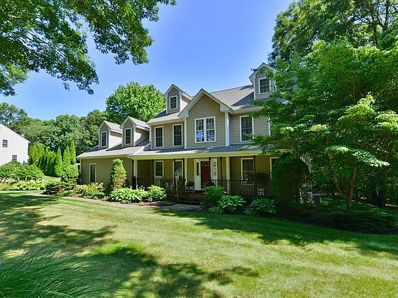 2nd image of 247 Mulberry Dr