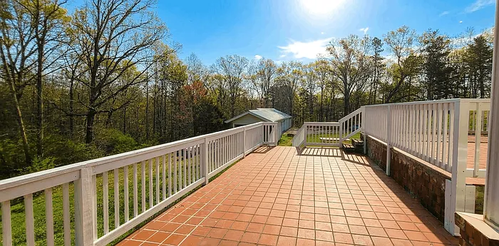 6180 Elliott Family Pkwy — Photo 21
