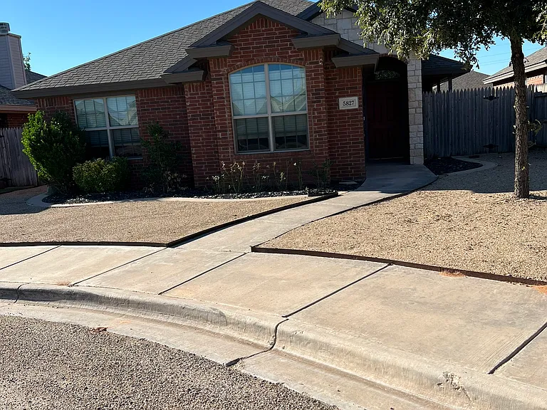 Front, with Zero Landscaping