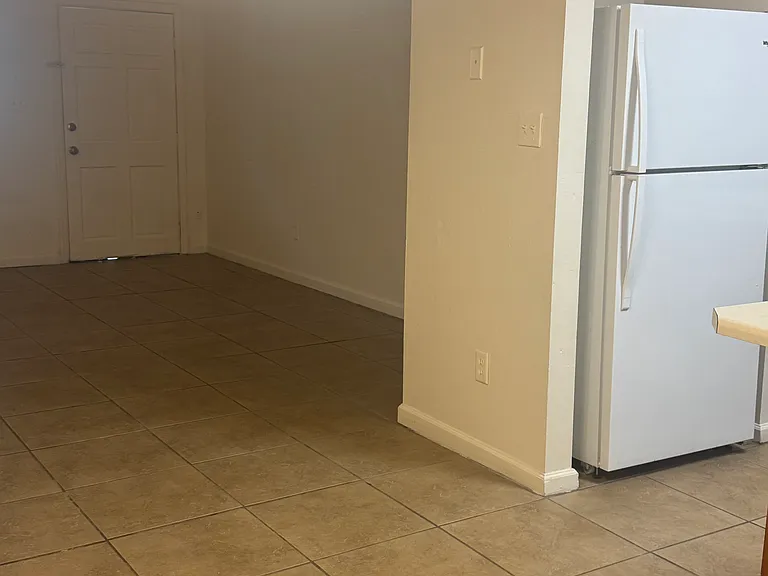 3012 Homewood Ct — Photo 3