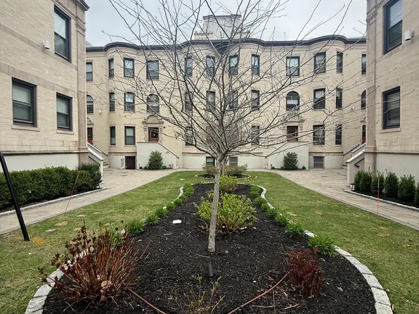 12 Albemarle Ct #A, Boston, MA 02115