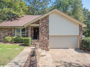 9 Del Tara Dr, Jacksonville, AR 72076