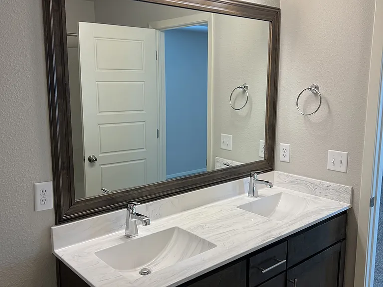 2615 W Baton Rouge Pl — Photo 24