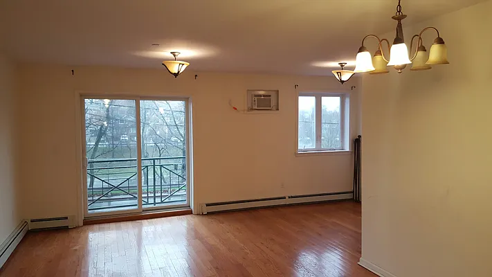 Rented by Urban Realty NYC | media 1