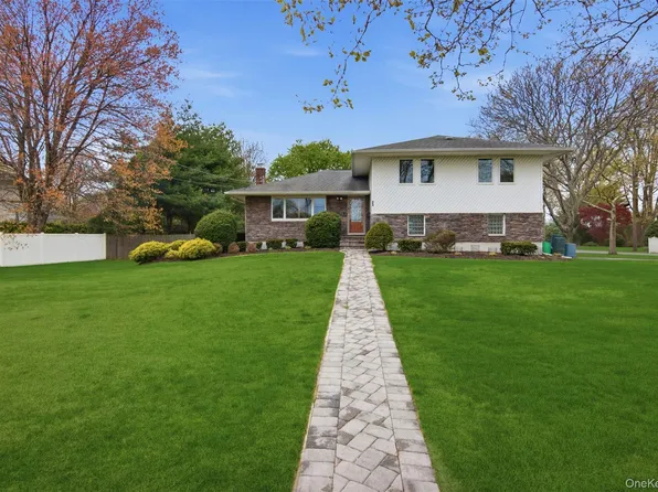23 Sarina Drive, Commack, NY 11725