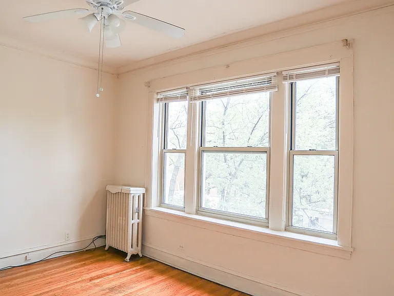 1201 W Waveland Ave #3 — Photo 7