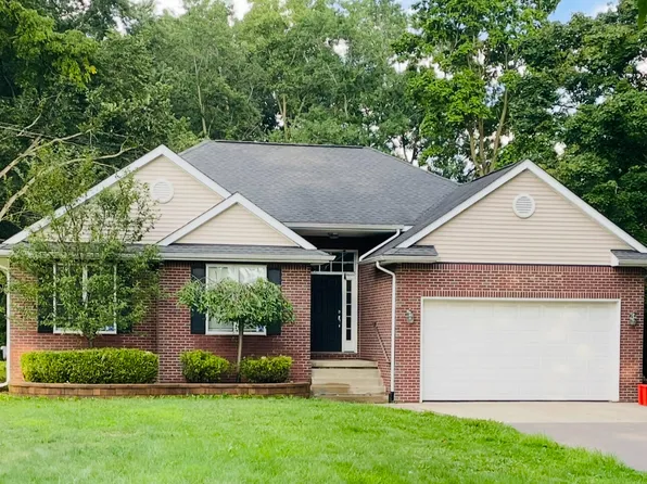 9556 Wayne Rd, Livonia, MI 48150