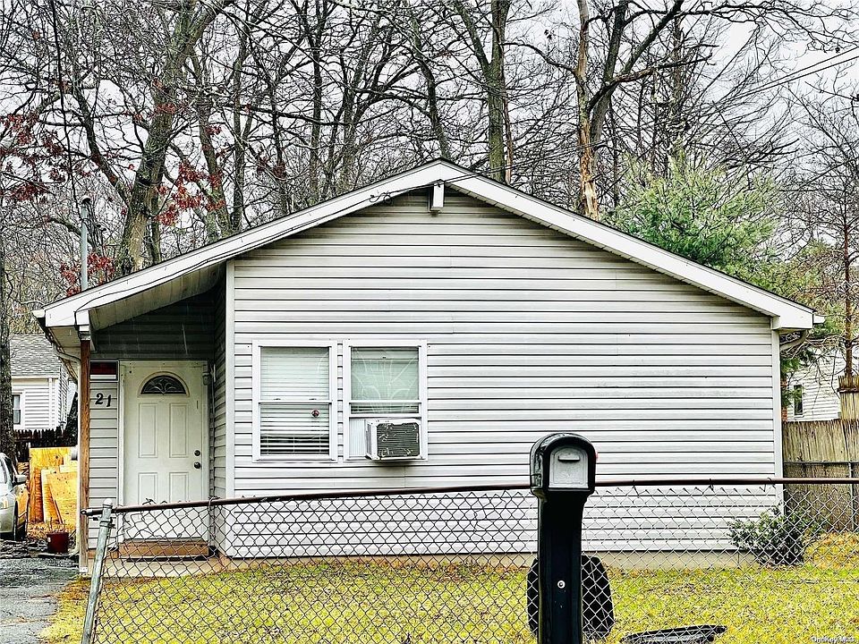 1st image of 21 Fife Drive