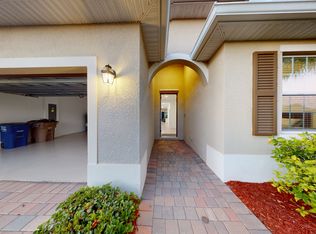 16565 Windsor Way, Alva, FL 33920