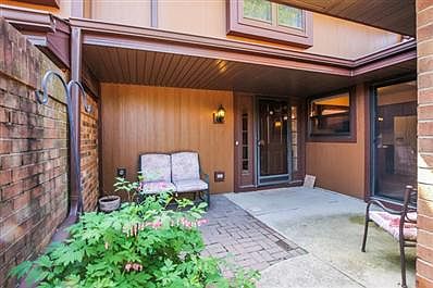 2nd image of 928 Indian Boundary Dr
