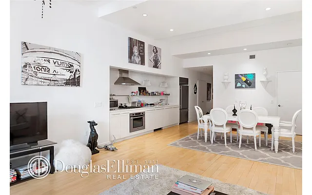 Rented by Douglas Elliman | media 3