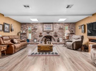 10718 W Welk Dr, Sun City, AZ 85373