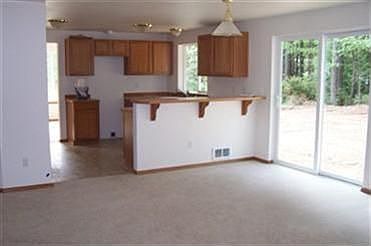 2nd image of 828 SW Stewburner Way