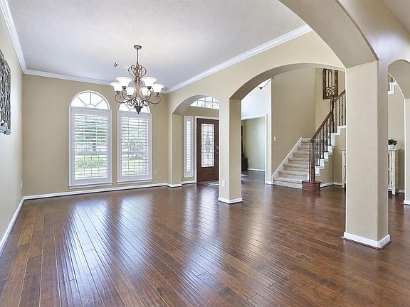5th image of 6931 Lotus Creek Ct