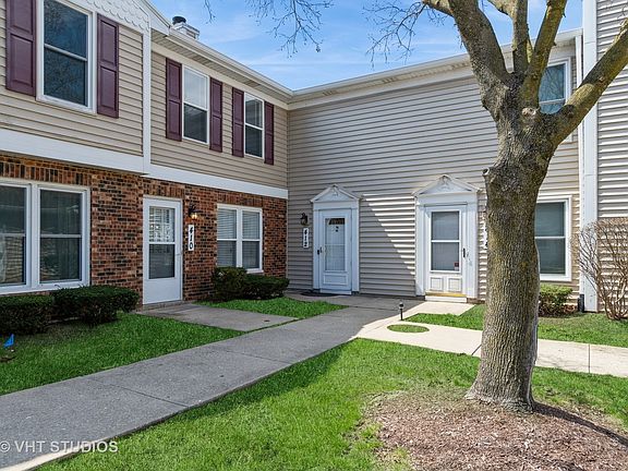 2nd image of 410 Kensington Ct #410