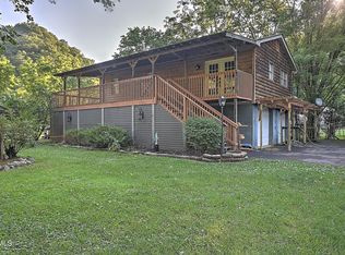 853 Carden Hollow Rd, Bristol, TN 37620