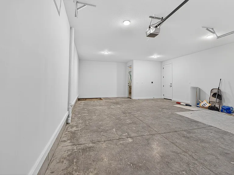 2100 W 86th Way — Photo 38