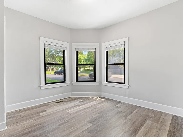 3800 Woodbine Ave #1 — Photo 13