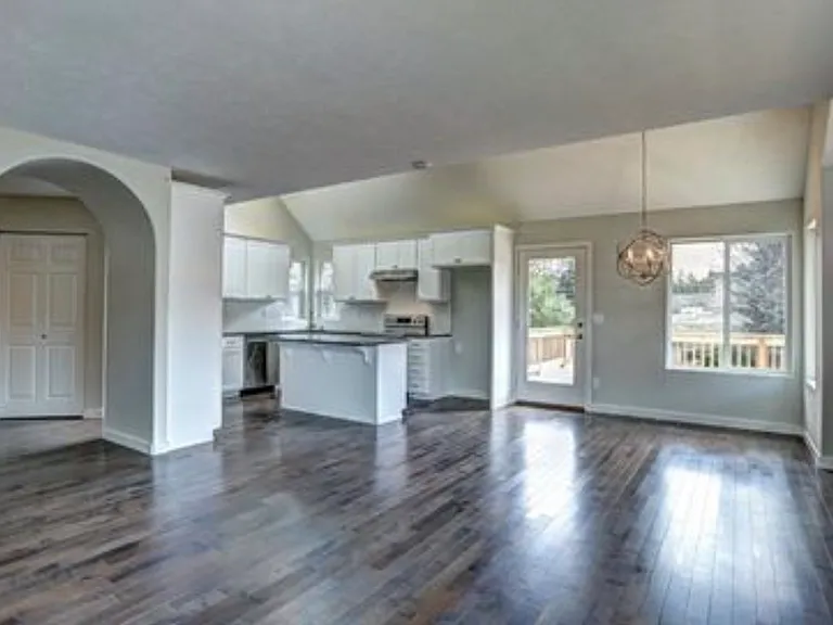 10218 E Driftwood Ct — Photo 4