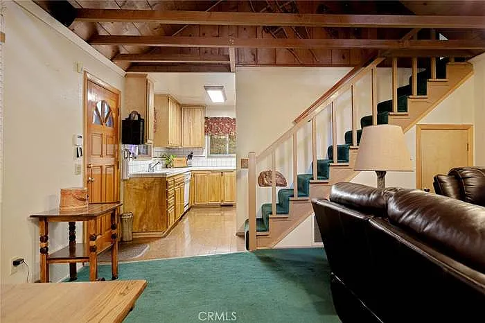 637 Crest Estates Ct — Photo 12