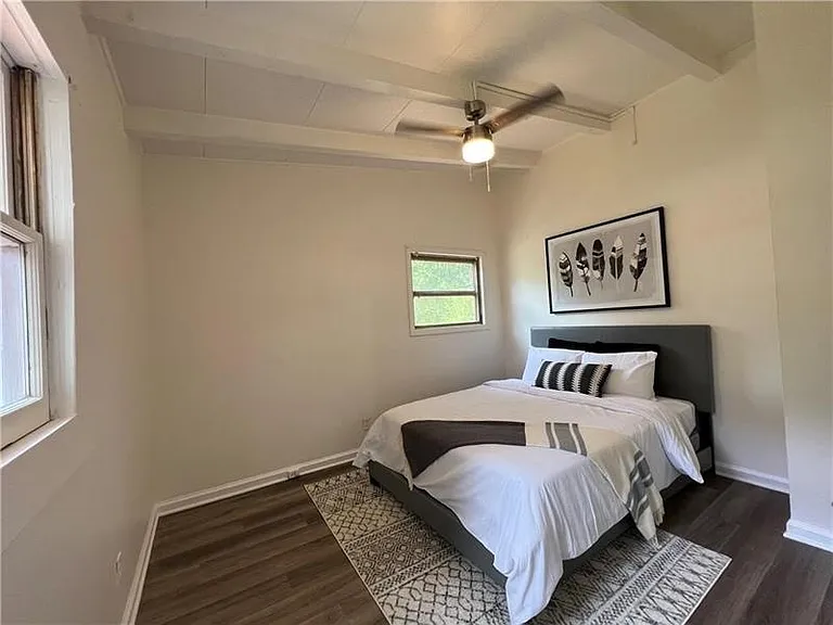 2956 Monterey Dr — Photo 11