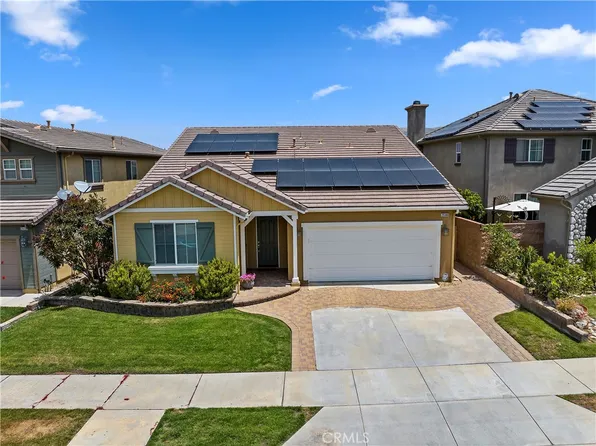 25180 Lemongrass St, Corona, CA 92883