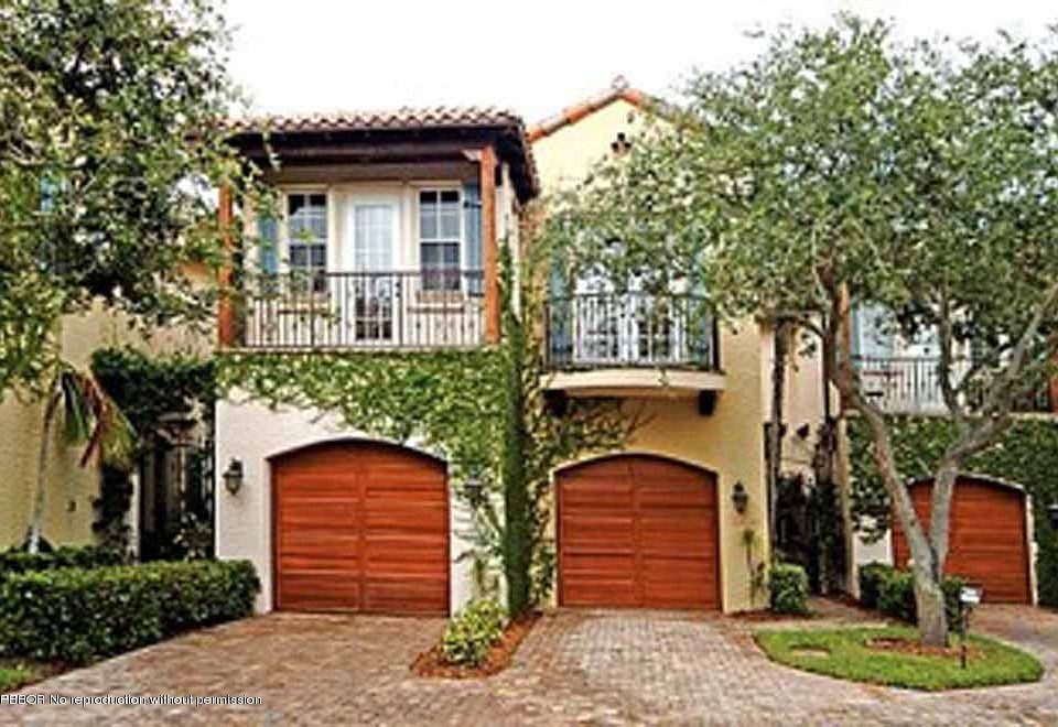 1st image of 1029 Coralina Ln #1029
