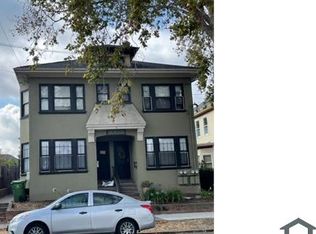 817 55th St #A, Emeryville, CA 94608