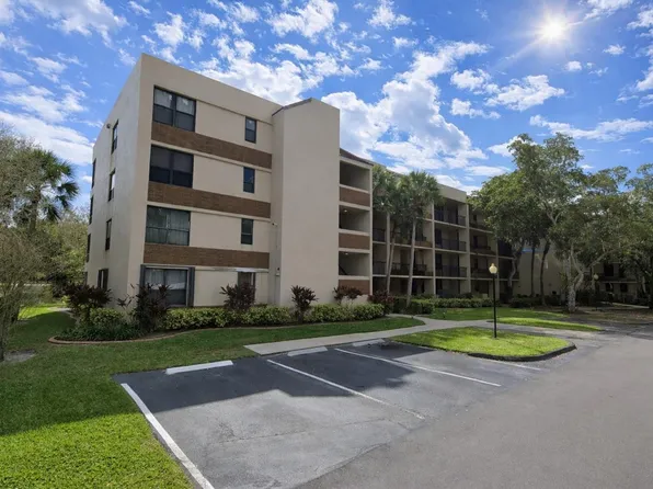 7500 NW 1st Court #207, Plantation, FL 33317