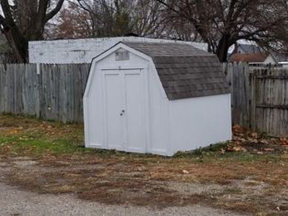 Shed