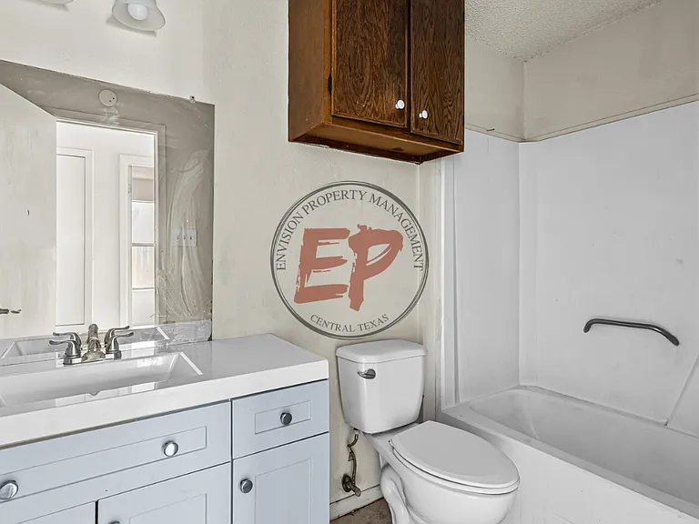 3627 Colcord Ave — Photo 8