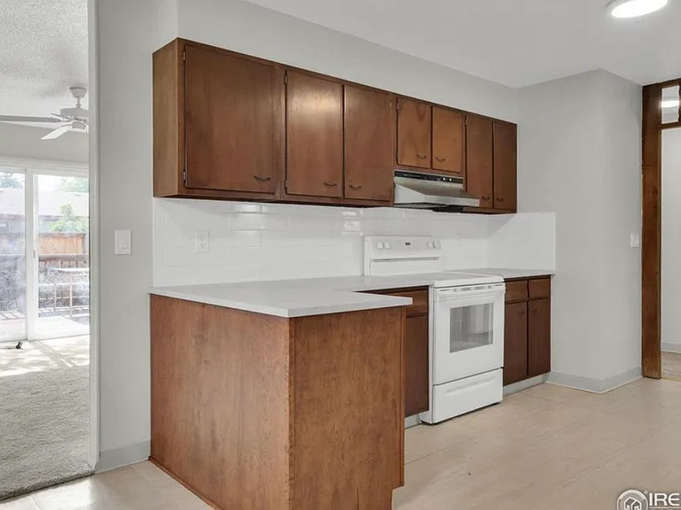 4630 Macky Way — Photo 33