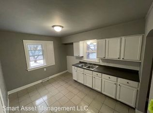 5102 N 39th St, Milwaukee, WI 53209